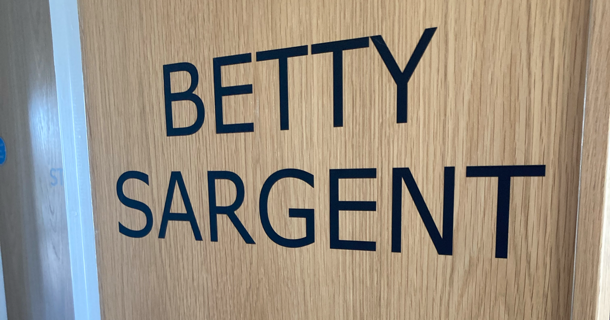 BETTY WEB 3