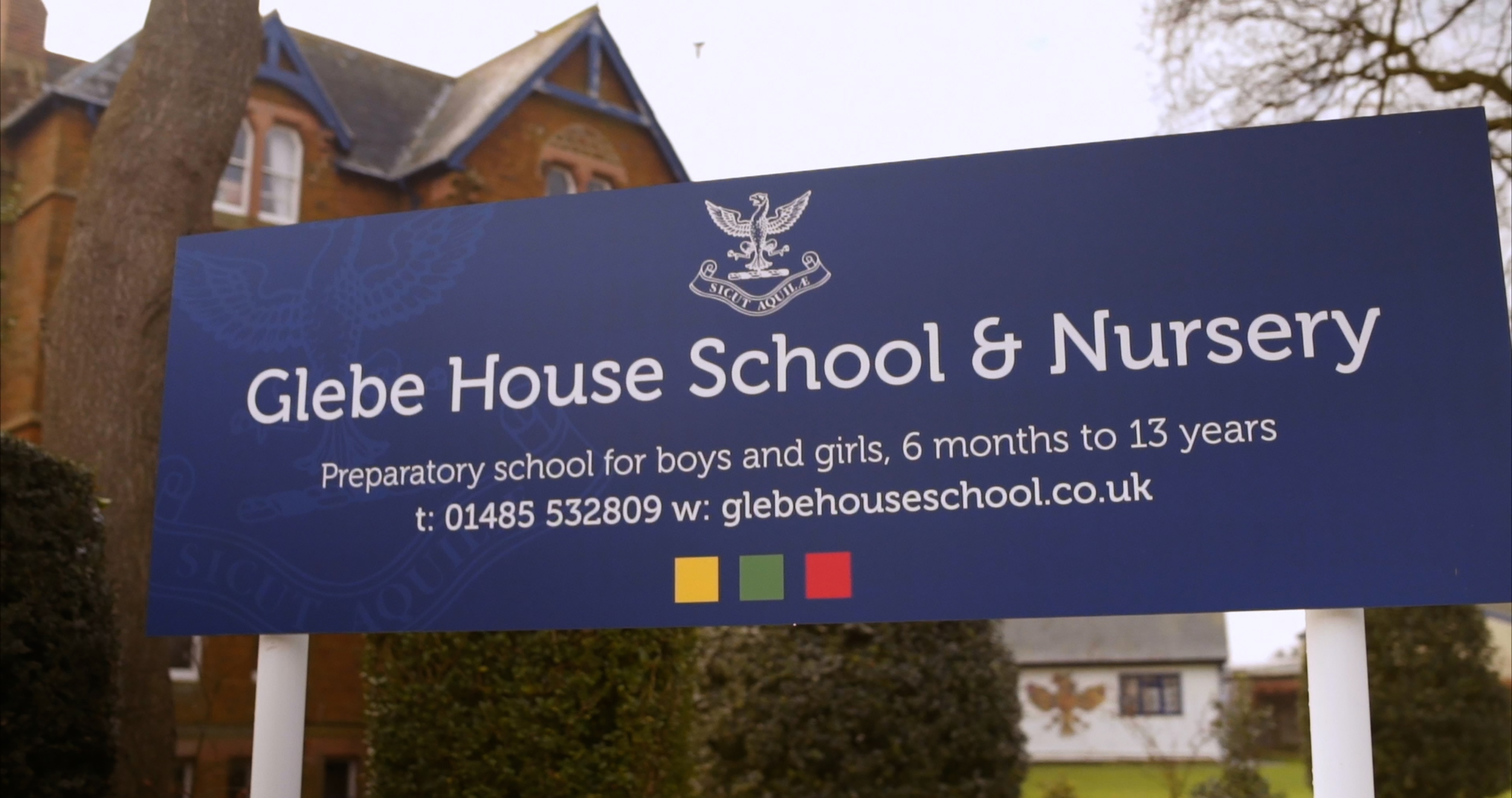 WEB Glebe sign.1080p.mov.Subclip001.00 00 06 08.Still001 WEB Glebe sign.1080p.mov.Subclip001.00 00 06 08.Still001