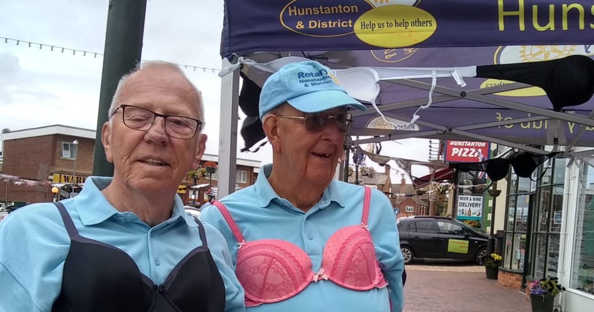 WEB bra peter and roger WEB bra peter and roger