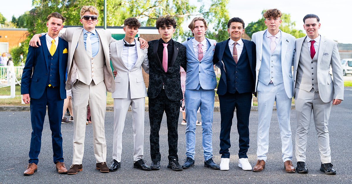 WEB Prom 144 WEB Prom 144