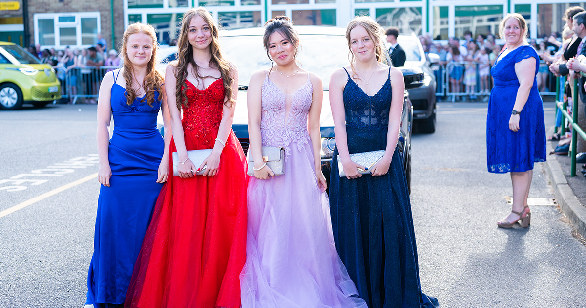 WEB prom girls WEB prom girls