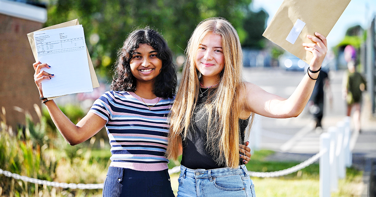 WEB Vinethmi Kulasinghe and Amelie Thompson celebrating their A Level results at Springwood WEB Vinethmi Kulasinghe and Amelie Thompson celebrating their A Level results at Springwood